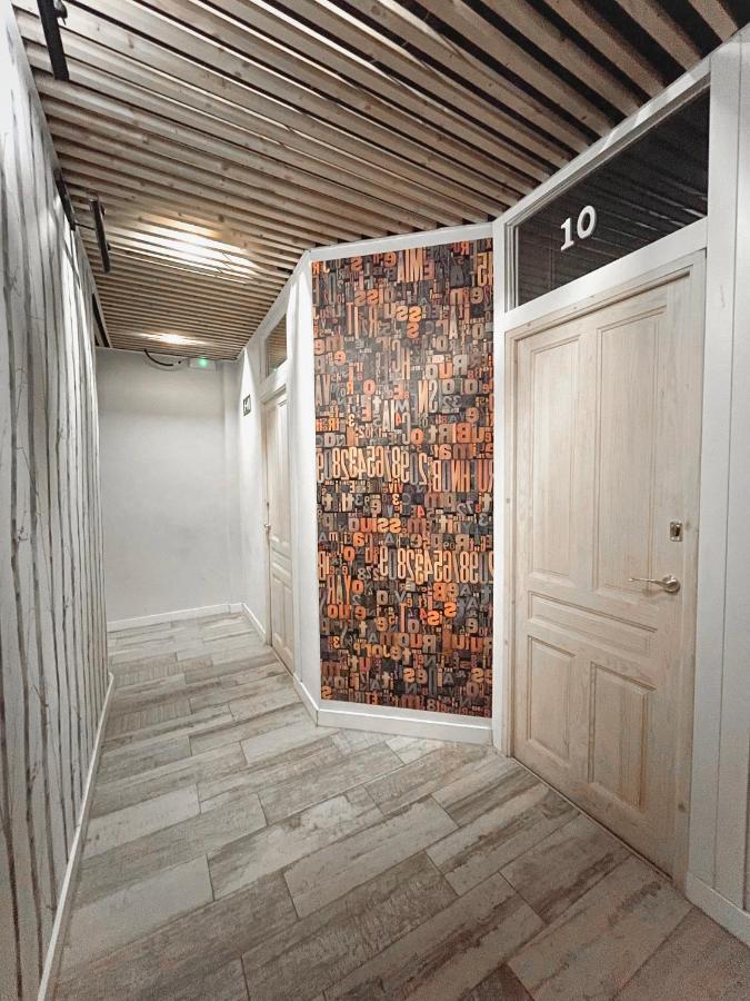 Az The Old Town Hostel - Coliving Сарагоса Экстерьер фото