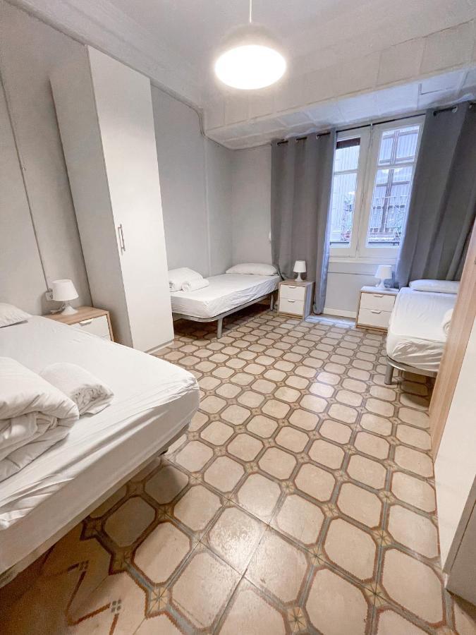 Az The Old Town Hostel - Coliving Сарагоса Экстерьер фото